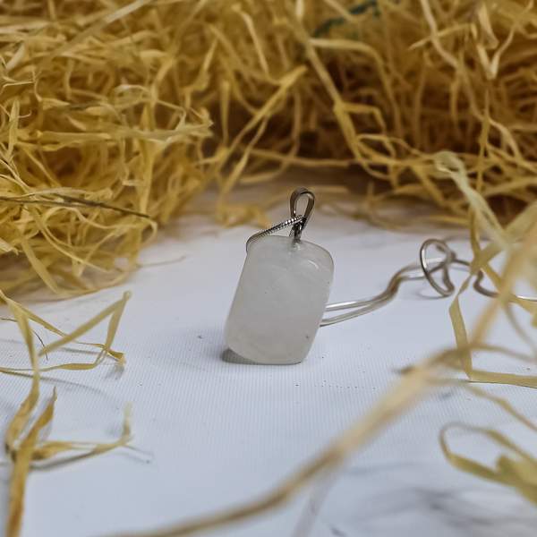 Clear Quartz Crystal Pendant for Amplify Energy, Clarity & Healing