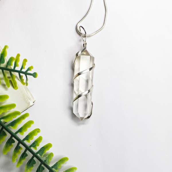 Clear Quartz Crystal Pendant for Amplify Energy, Clarity & Healing 4