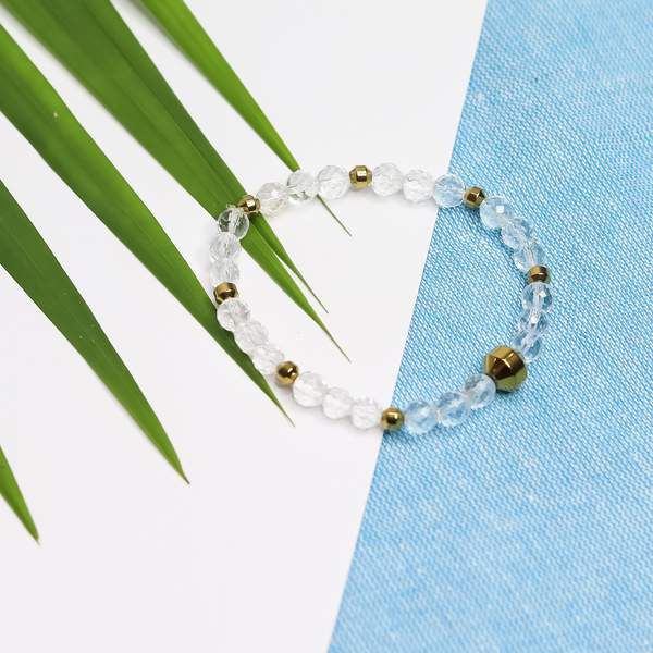 Clear Quartz Faceted Healing Bracelet – The Master Healer for Clarity
