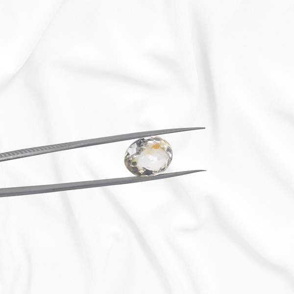 Clear Quartz Gem Cut Stone for Amplify Energy, & Inner Harmony