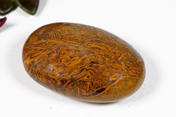 Find Stability & Strength with the Ancient Energy of Mariam Jasper