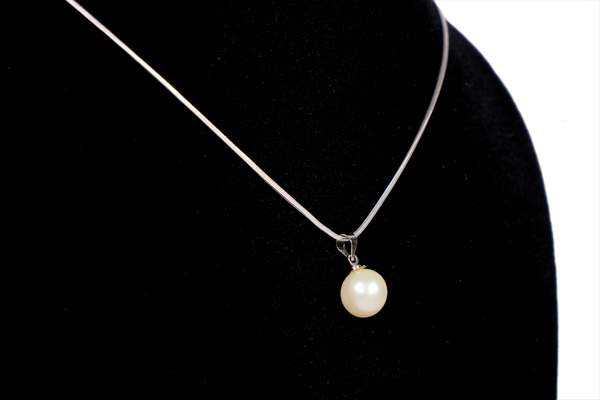 Fresh Water Pearl Silver Pendant for Love & Inner Peace
