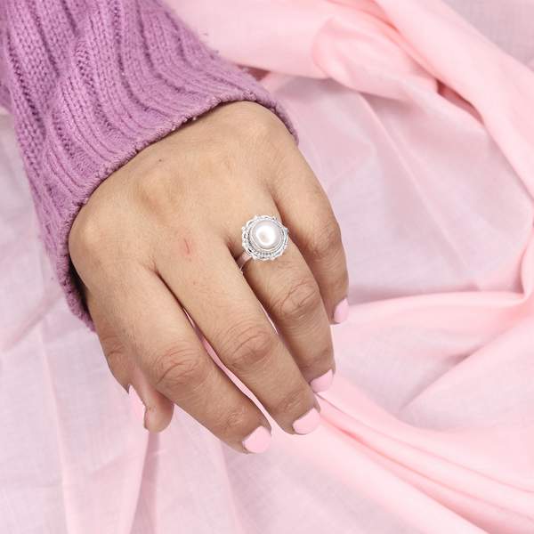 Fresh Water Pearl Silver Ring Elegance with Healing Energy