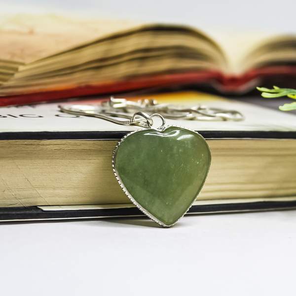 Green Aventurine Crystal Pendant for Luck & Prosperity 4