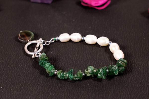 Green Jade and Pearl Crystal Bracelet for Wealth, Serenity, & Protection