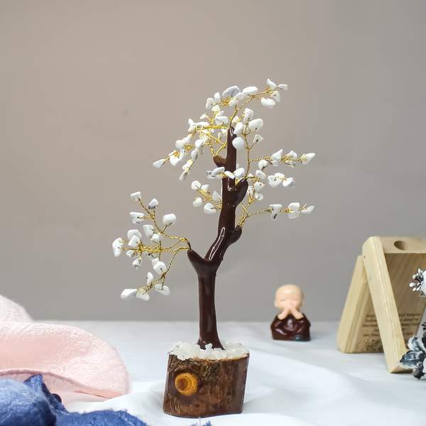 Howlite Crystal Tree for Calming, Aids Sleep & Stress Relief