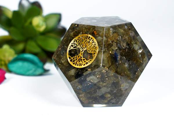 Labradorite Orgone Dodecahedron for Awaken Intuition, & Transformation