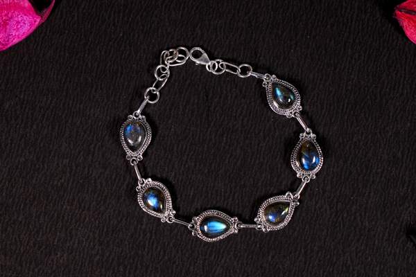 Labradorite Silver Bracelet Unlock Intuition, & Transformation 4