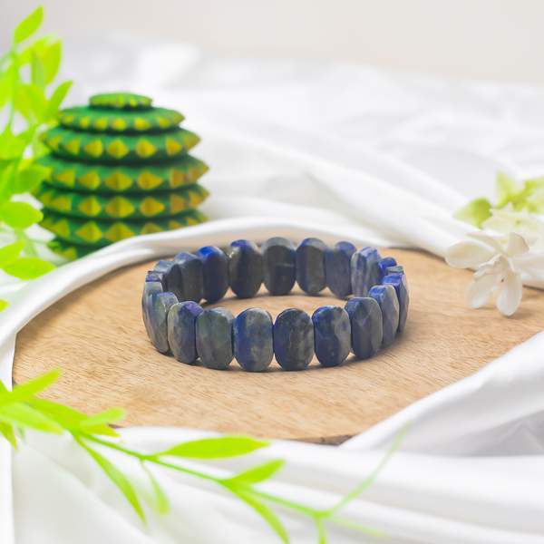 Lapis Lazuli Gem Cut Healing Bracelet for Clear Communication 2