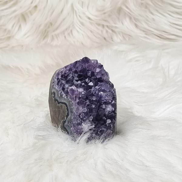 Natural Amethyst Geode for Healing, Stress Relief & Chakra Balancing 2