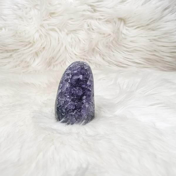 Natural Amethyst Geode for Healing, Stress Relief & Chakra Balancing 4
