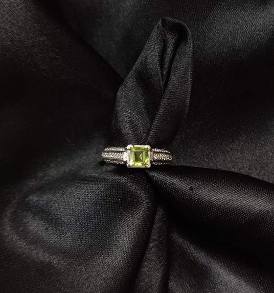 Peridot Silver Ring for Abundance, Healing & Positivity