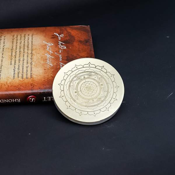 Selenite Shriyantra Acrylic Charging Plate Healing & Abundance