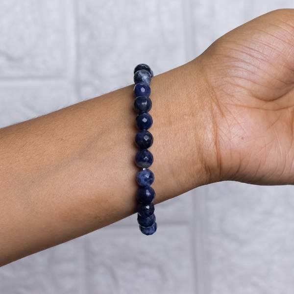 Sodalite Faceted Healing Bracelet – Clarity, Truth & Communication 2